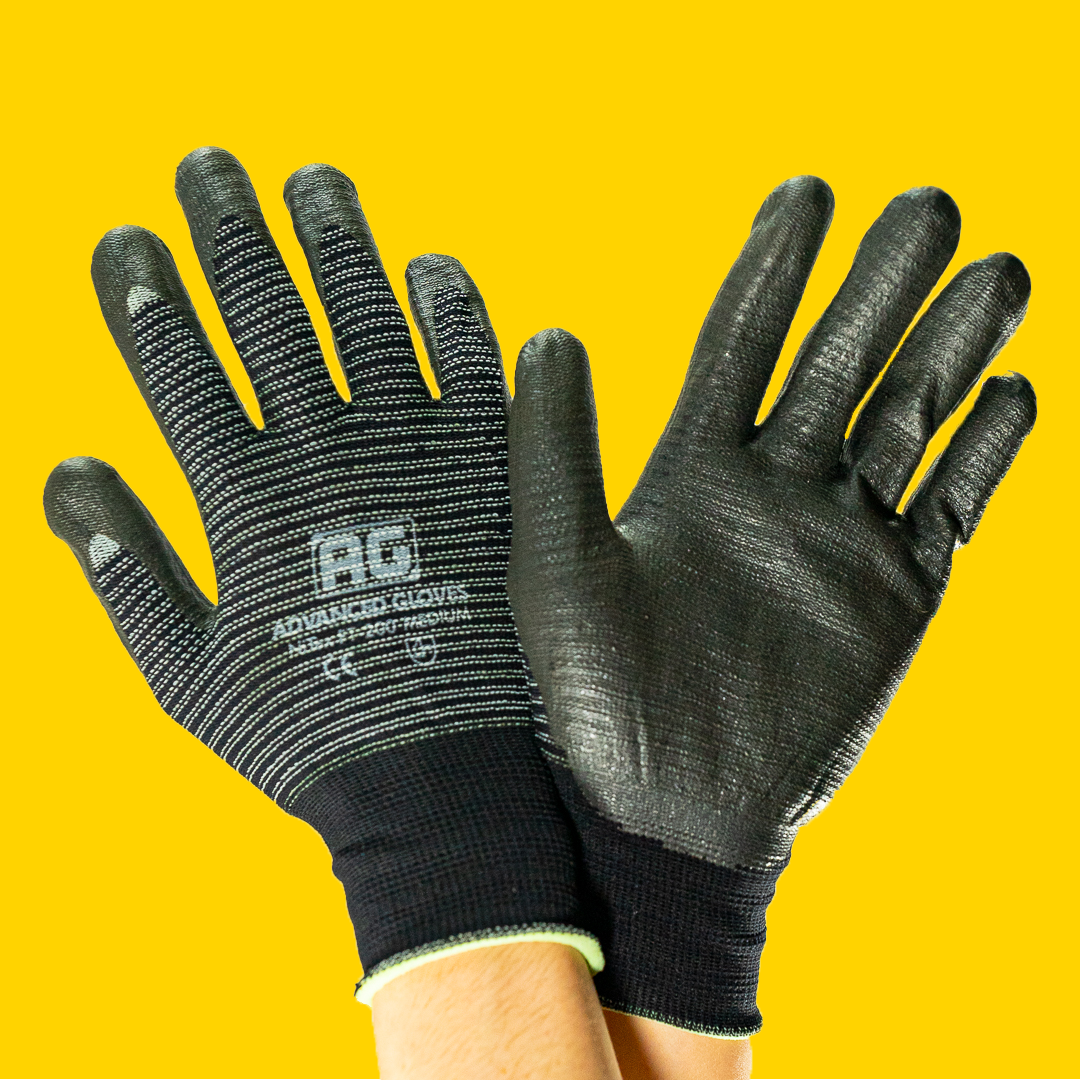 Black-striped touchscreen work glove included in the Cargo Shift Kit